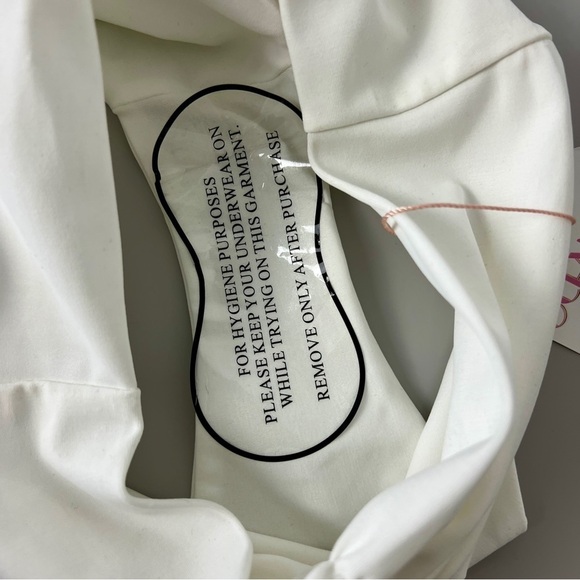 New Oceanus 2pc Bikini Swimsuit White Black Hand Beaded Print size XS - Picture 4 of 10